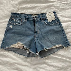 Abercrombie Mid-Rise Boyfriend Shorts
